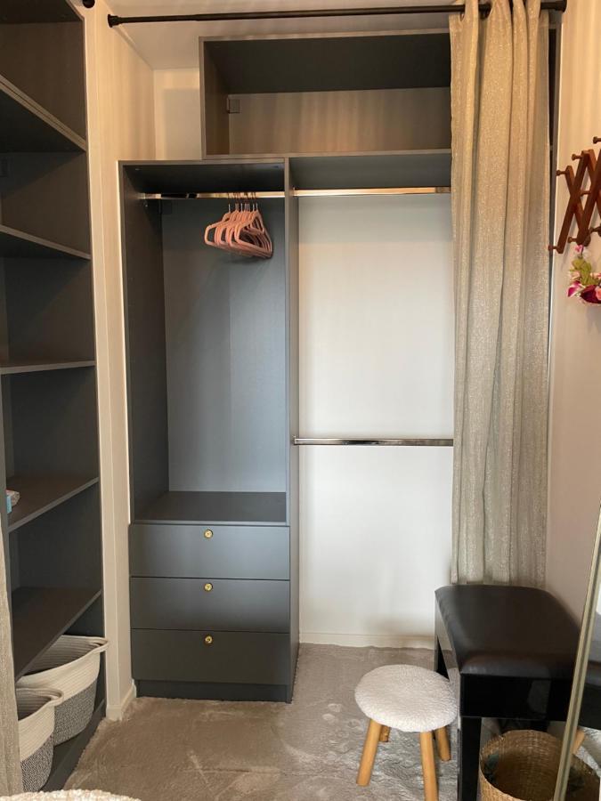 Rose Blossom Apartment In Paris Vanves Buitenkant foto